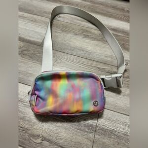 Lululemon Everywhere Belt Bag, NWOT